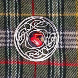 New Heather Gem Westie Scottie Dog Brooch Pin (Made in Scotland)